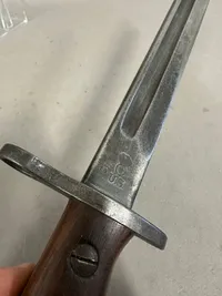 Original US WW1 skyttegravskniv fremstillet af nedkortet bajonet