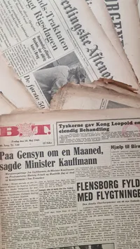 Stor samling originale ww2 aviser