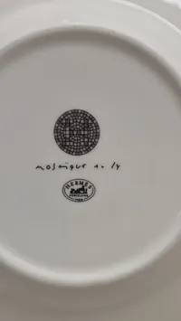 Originalt  Hermès porcelæns-sæt fra deres luksus-serie