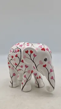 Elephant Parade – Pink tree of love