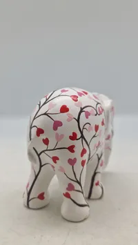 Elephant Parade – Pink tree of love