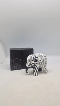 Elephant Parade – Milly