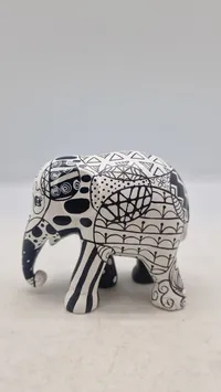 Elephant Parade – Milly