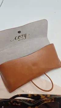 Originale Cozy By JZ solbriller med etui