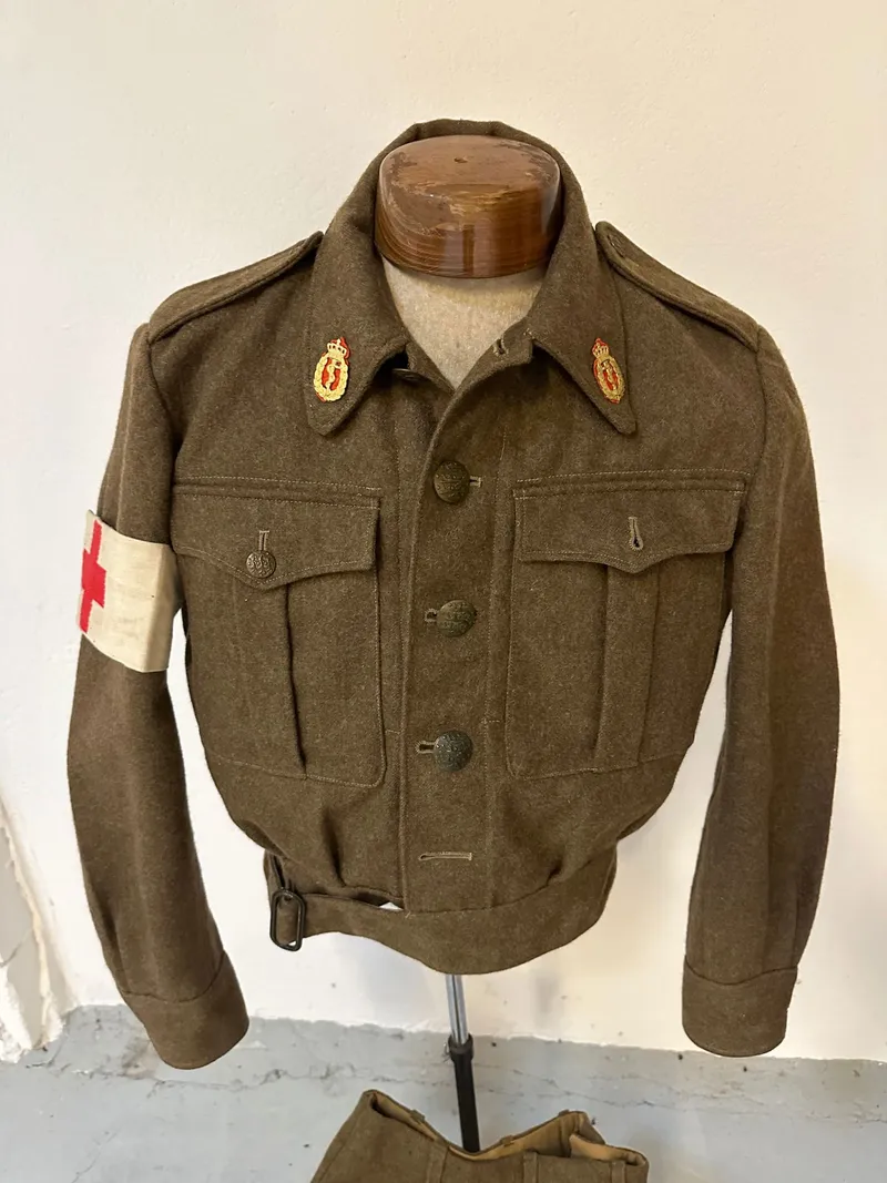 Original tidlig M44 uniform sanitet