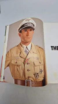German Soldiers of World War Two" af Jean de Lagarde, udgivet af Histoire & Collections.