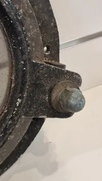 Antikt koøje aluminium