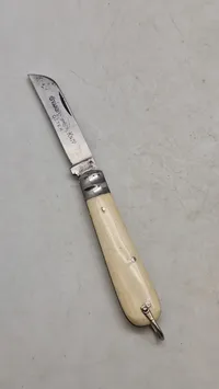 Original Otter svanekniv, anvendt af Civilforsvaret