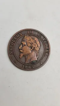 fransk 10 Centimes-mønt fra Napoleon III's regeringstid, præget mellem 1852 og 1857