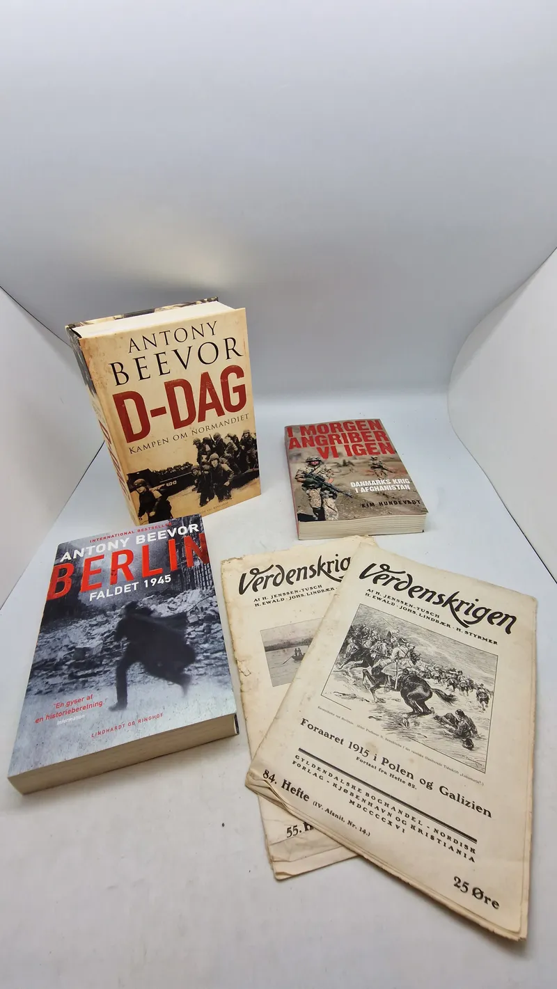 Samling krigslitteratur