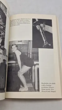 HITLERS
OLYMPISKE LEGE
BERLIN 1936