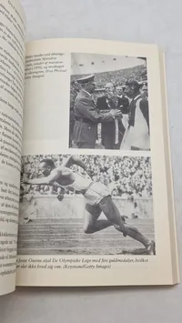 HITLERS
OLYMPISKE LEGE
BERLIN 1936