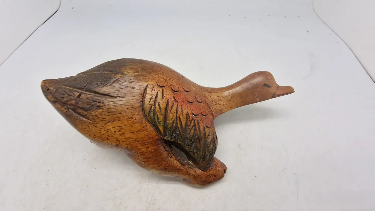 udskåret træand, fra DCUK (The Original Wooden Duck Company).