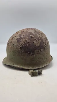 Original amerikansk hjelm - ww2 (anvendt af det danske forsvar efter krigen)