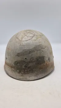 Original amerikansk hjelm - ww2 (anvendt af det danske forsvar efter krigen)