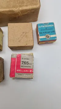 Samling patronæsker (tomme)