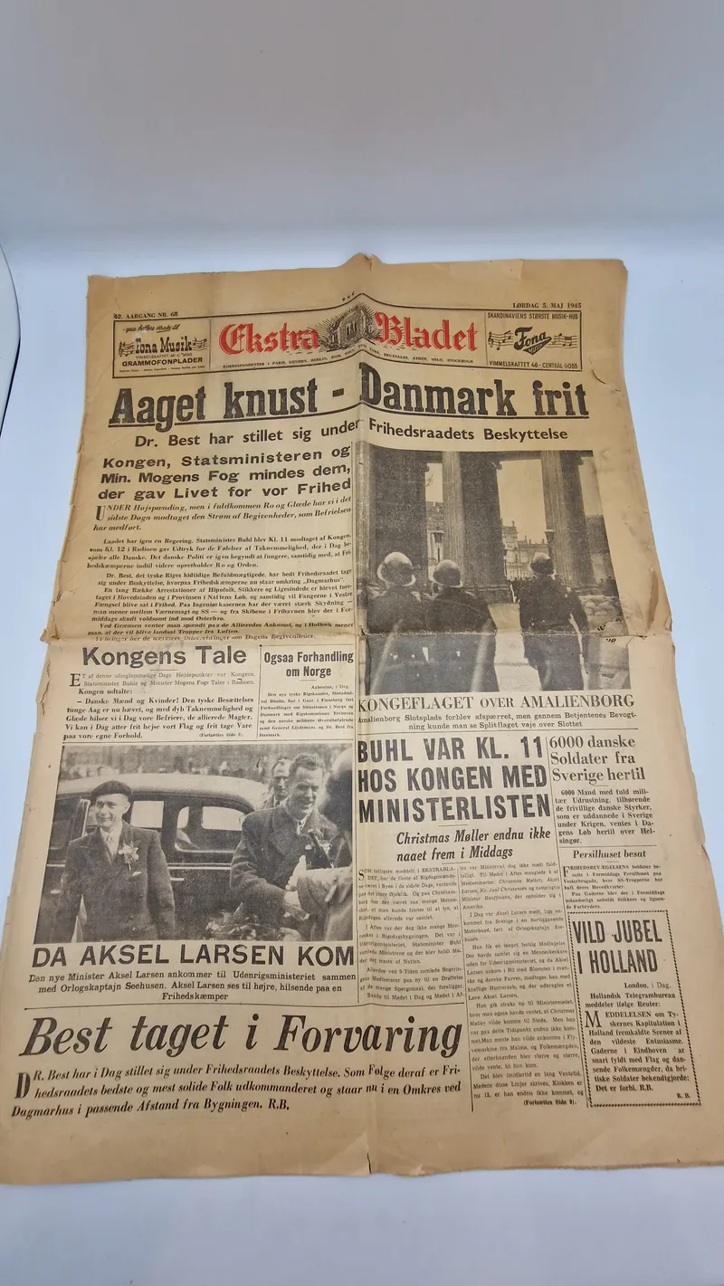 Original dansk befrielses avis - maj 1945