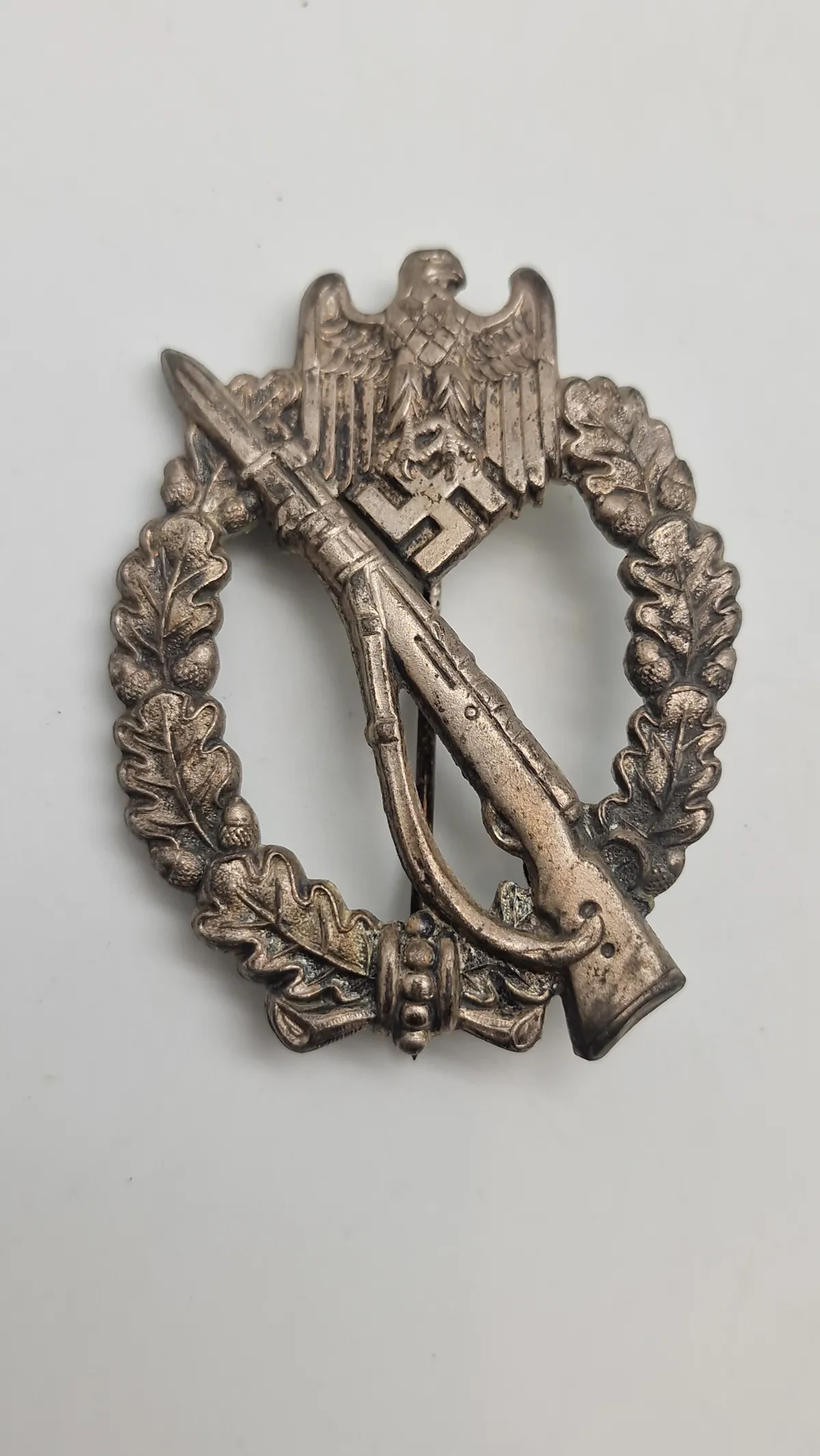 Originalt Infanterie sturmabzeichen - Hersteller Wilhelm Hobacher, Wien.