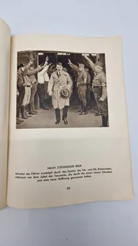 HITLER
wie ihn keiner kennt
100 Bild-Dokumente aus dem Leben des Führers