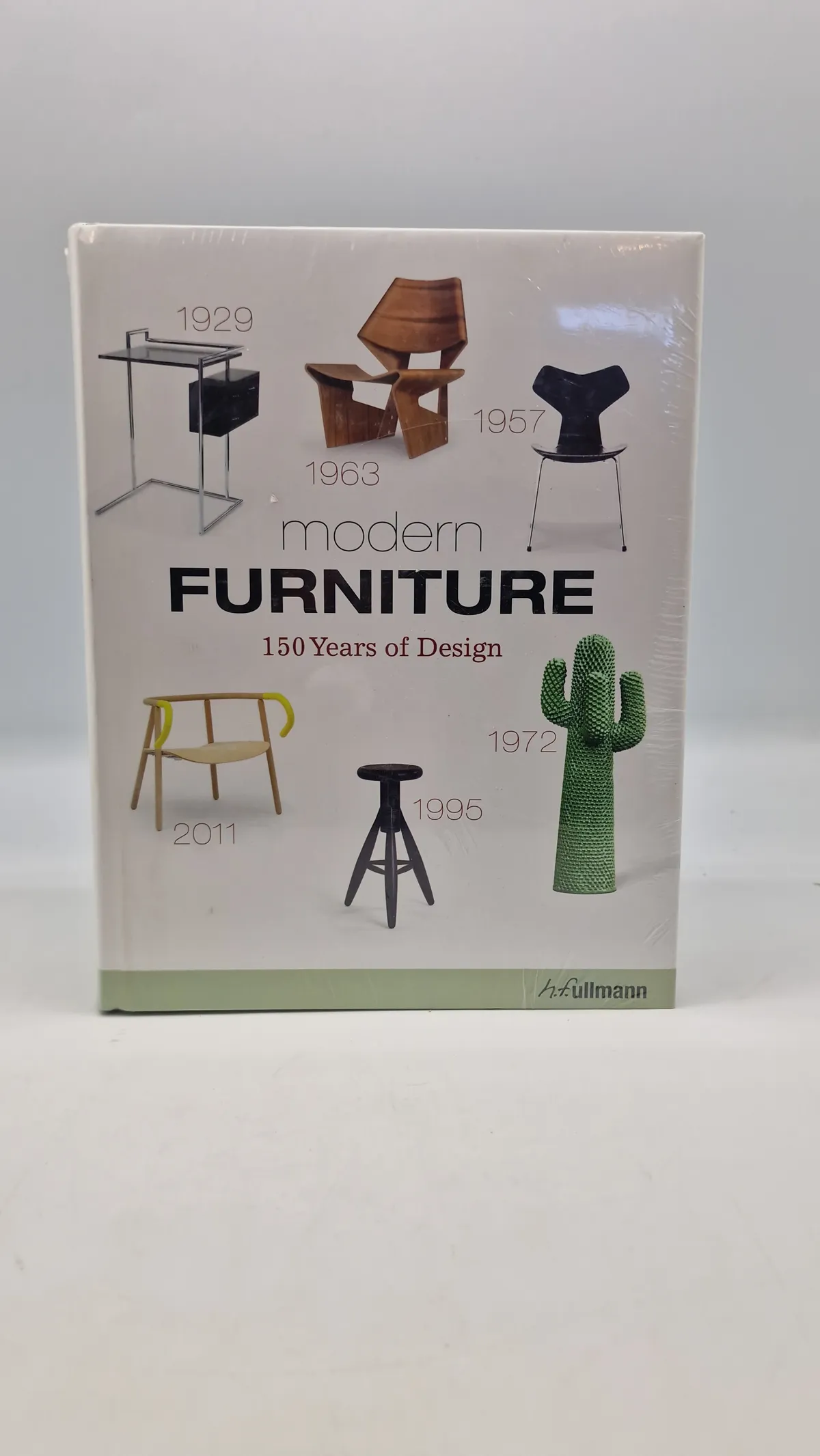 1963
Modern
FURNITURE
150 Years of Design - uåbnet