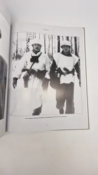 Along the Neva
GERMAN PARATROOPS OF THE IST BATTALION 3RD FALLSCHIRMJAGER REGIMENT ON THE RUSSIAN FRONT SEPTEMBER-NOVEMBER 1941