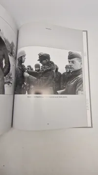 Along the Neva
GERMAN PARATROOPS OF THE IST BATTALION 3RD FALLSCHIRMJAGER REGIMENT ON THE RUSSIAN FRONT SEPTEMBER-NOVEMBER 1941
