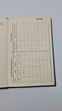 Samling lærebøger fra forsvaret