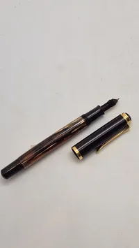 Original tysk Pelican fyldepen med spids af 14 karat guld
