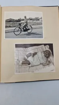 Sjældent privat foto album fra CBU mand med foto af mord, sabotage mm