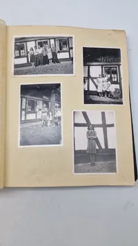 Sjældent privat foto album fra CBU mand med foto af mord, sabotage mm