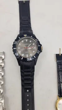 Samling diverse armbåndsure