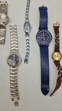 Samling diverse armbåndsure