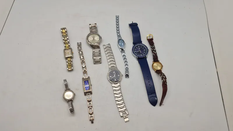 Samling diverse armbåndsure