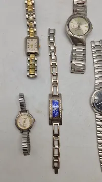 Samling diverse armbåndsure