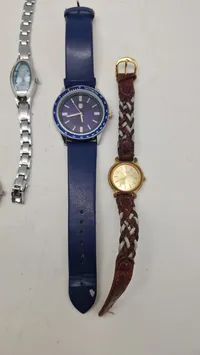 Samling diverse armbåndsure