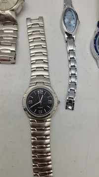 Samling diverse armbåndsure