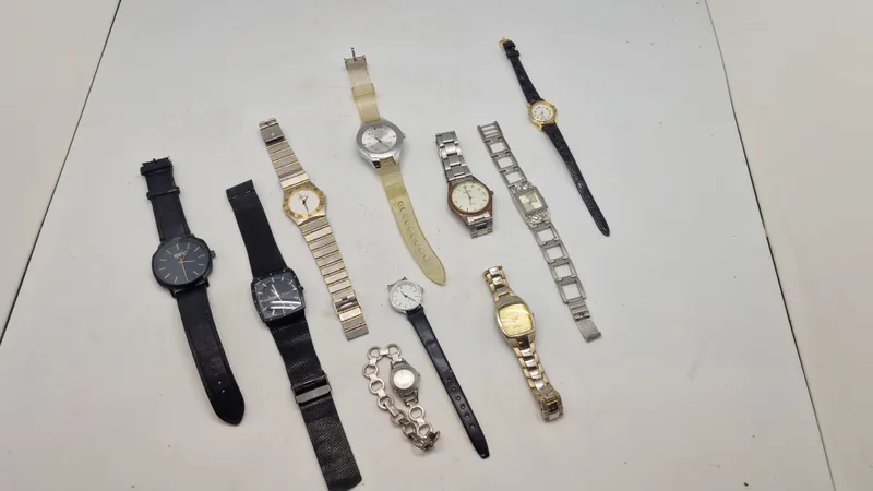 Samling diverse armbåndsure