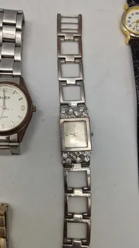 Samling diverse armbåndsure