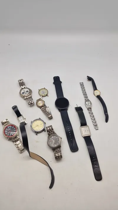 Samling diverse armbåndsure