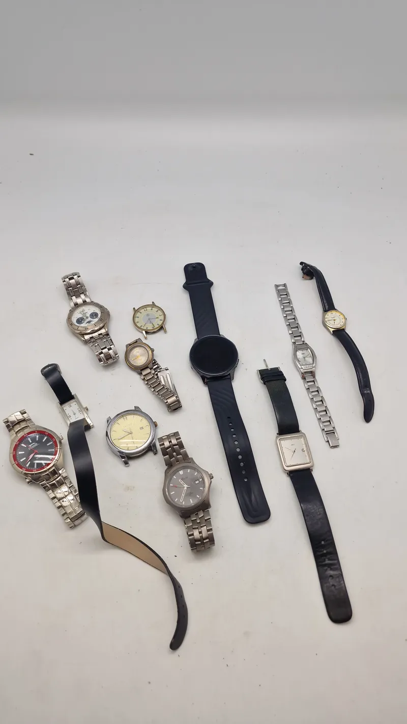 Samling diverse armbåndsure
