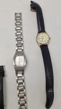 Samling diverse armbåndsure
