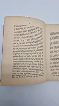 Demokratiets Vildfarelse
DANSK UDENRIGSPOLITIK 1864-1940
