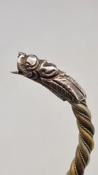 Ægte armbånd fra Napal se beskrivelse