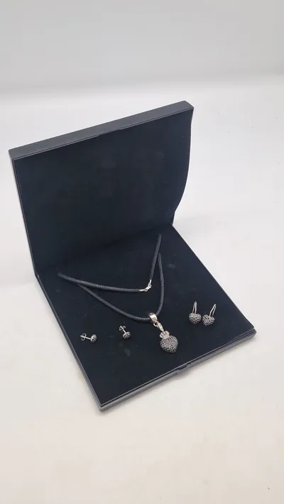 Sterlingsølv smykkesæt -Thomas Sabo