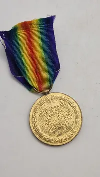 Original Victory Medal fra Første Verdenskrig. Denne medalje blev oprindeligt oprettet i 1919 og tildelt militært personel af de allierede nationer - Navngiven