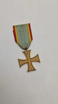 Originalt eks. af Mecklenburg-Schwerin Militære Fortjenstkors, 1. klasse, fra 1914. Dette er en militær dekoration, der blev genindført af Storhertug Friedrich Franz IV under Første Verdenskrig