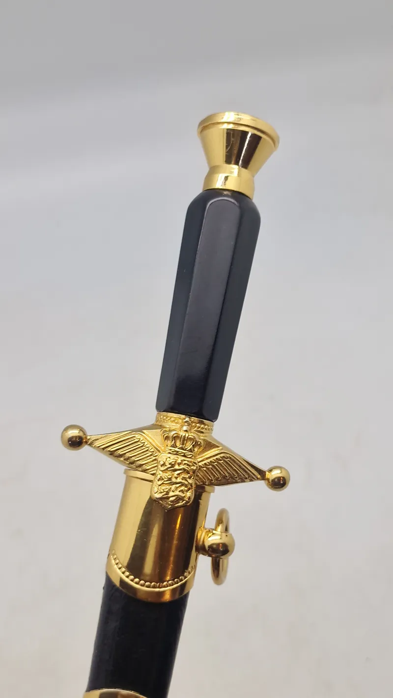 Dansk Officersdolk / daggert Flyvevåbenet M. 1966