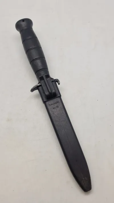 Original dansk M/96 kniv af mærket Glock