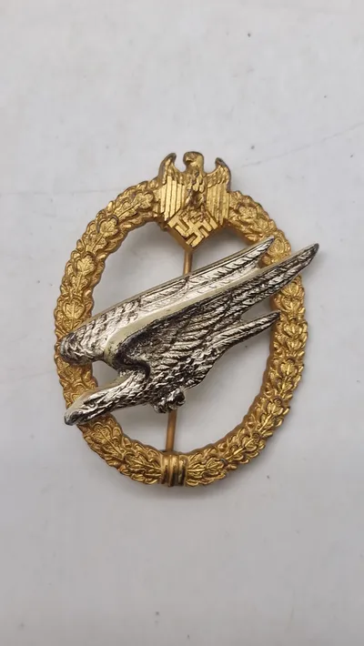 Luftwaffe Fallschirmjäger  Abzeichen des heeres - Ekstremt veludført efterkrigs
