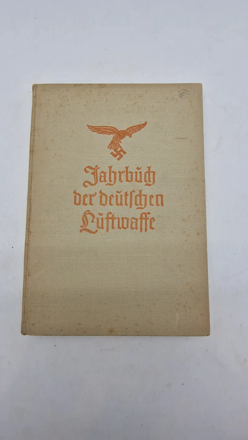 Original Jahrbüch der deutschen Lüftwaffe